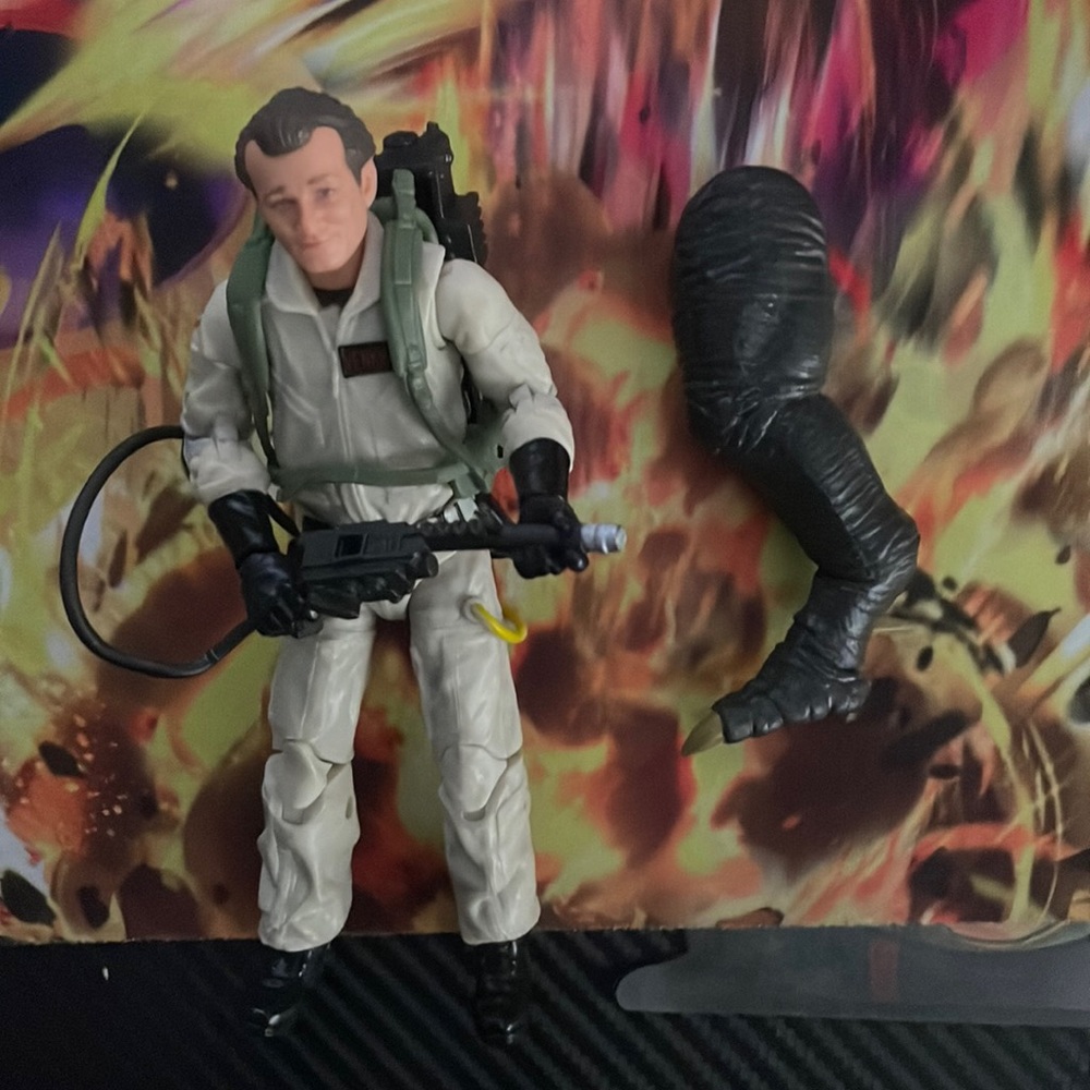 Ghostbuster figure with terror dog leg piece